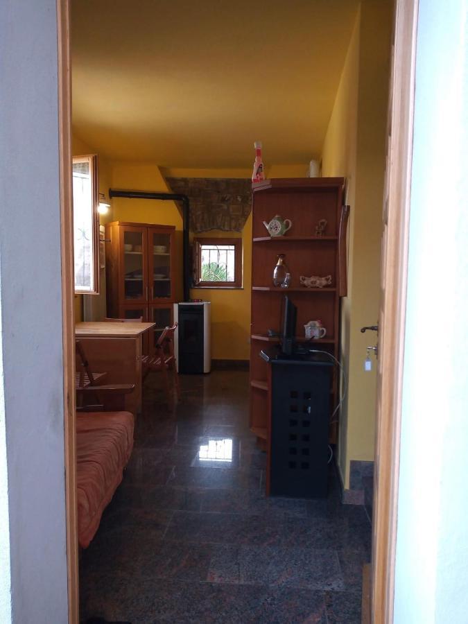 Locazione Turistica La Ca Gialla Apartment ปอนเตรโมลิ ภายนอก รูปภาพ