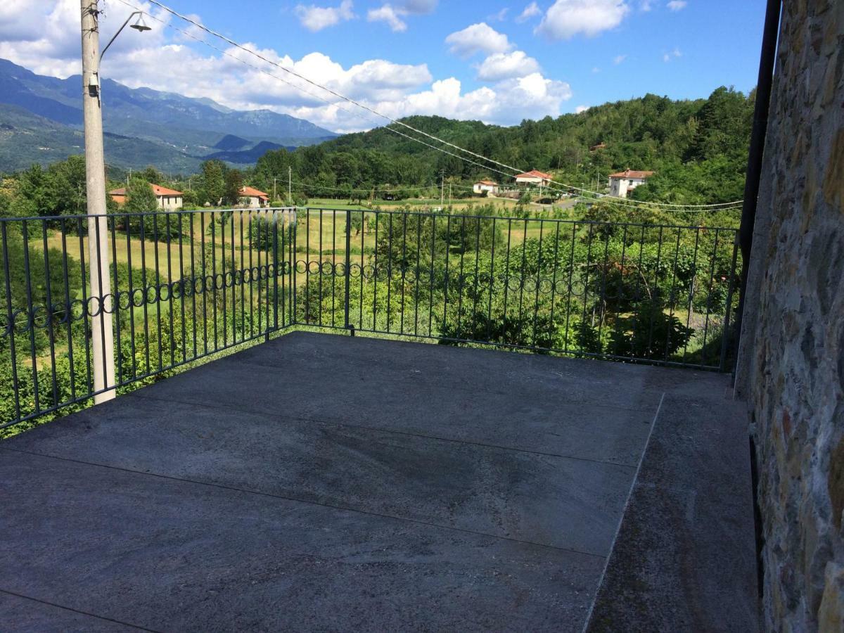 Locazione Turistica La Ca Gialla Apartment ปอนเตรโมลิ ภายนอก รูปภาพ